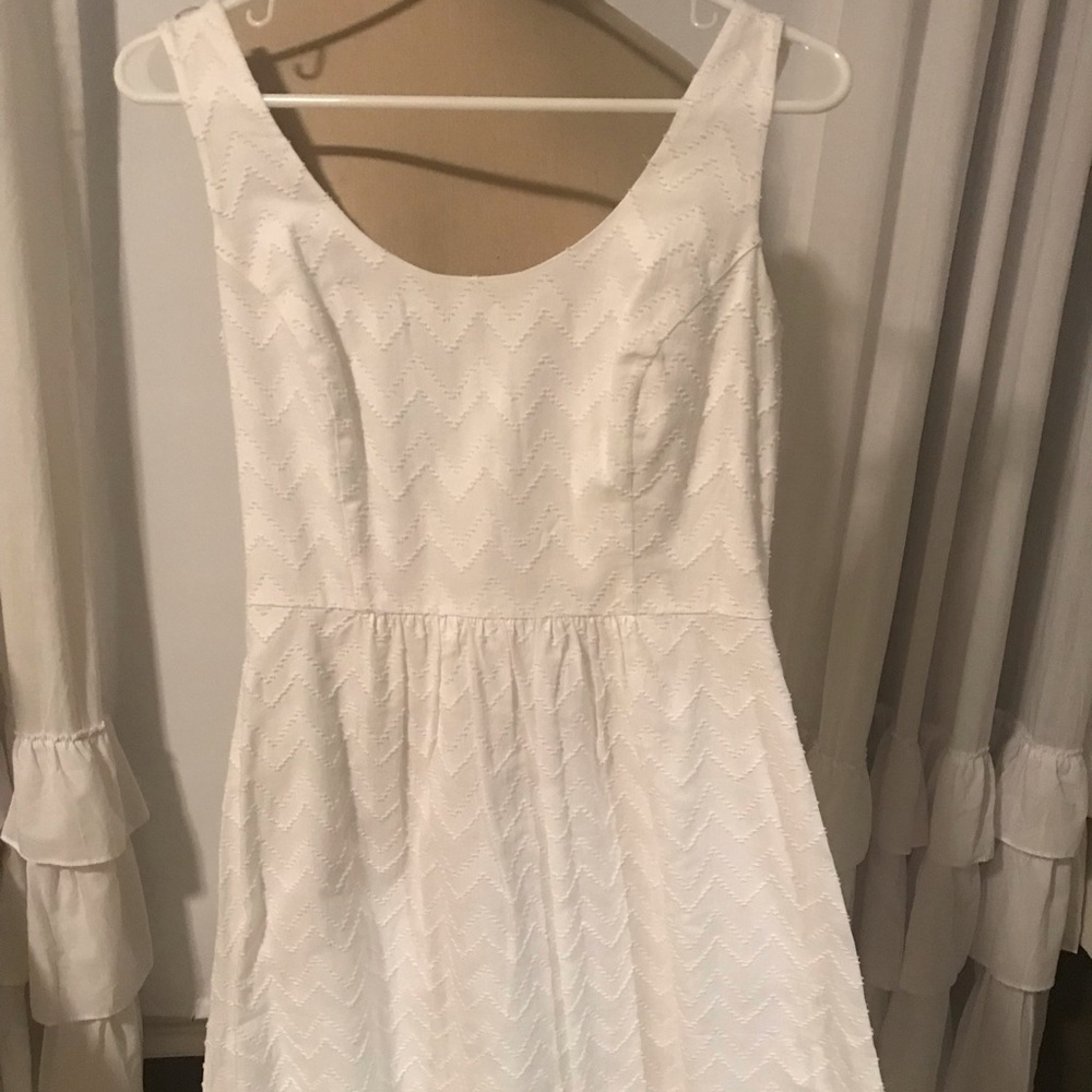 Vineyard Vines White Summer Dress